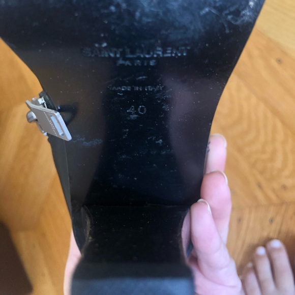 Authentic Saint Laurent black leather zipper boot … fit smaller - Picture 5 of 5